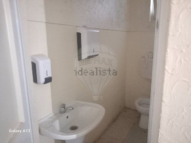 Armazém à venda na Rua Garret