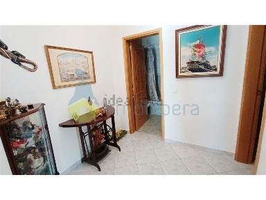 Apartamento T2 à venda em Armação de Pêra