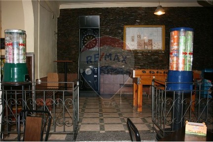 Espaço comercial à venda no Largo Héliodoro Salgado