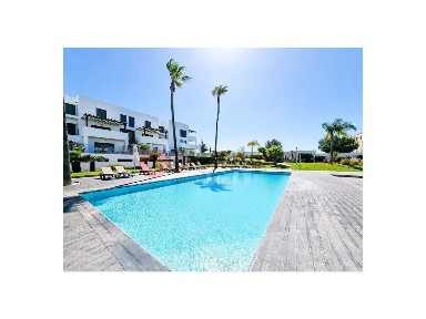 Apartamento T2 à venda em Canais do Golfe - Sector 5