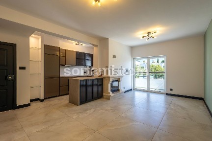 Apartamento T3 à venda no Centro - Quarteira Velha
