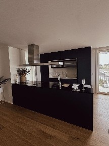 Apartamento T2 à venda na Rua do Alportel, 325