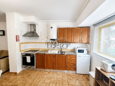 Apartamento T1 à venda na Avenida das Comunidades Lusíadas