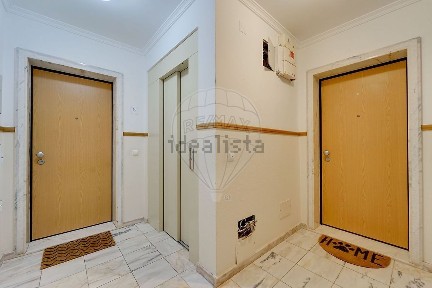 Apartamento T1 à venda no Bairro Alves