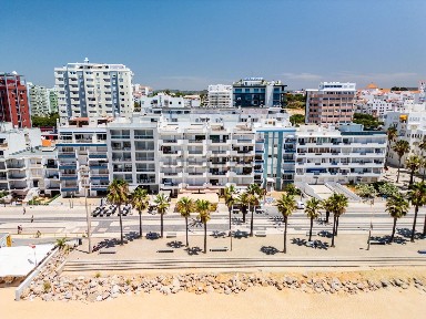 Apartamento T3 à venda na Avenida Infante de Sagres
