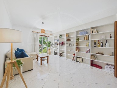 Apartamento T3 à venda na Colina de Asseca - Quinta de Perogil - São Pedro
