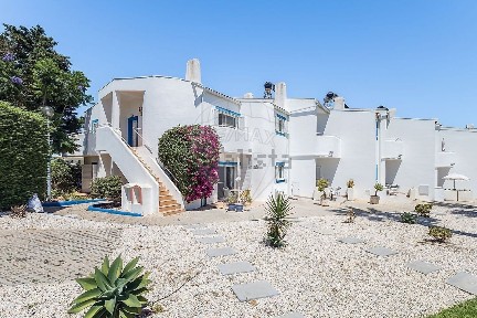 Apartamento T1 à venda na Mato Serrão - Vale da Lapa - Vale Currais