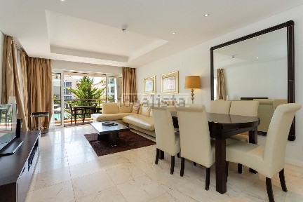 Apartamento T2 à venda em Hilton - Rua do Brasil
