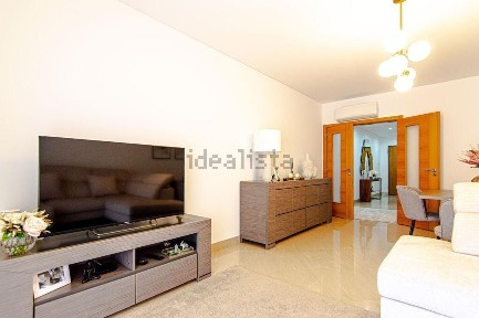 Apartamento T2 à venda no Centro - Quarteira Velha
