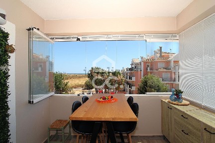 Apartamento T2 à venda na Rua do Barlavento
