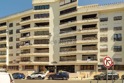 Apartamento T2 à venda na Praia da Rocha