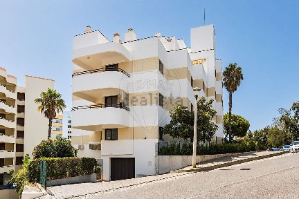 Apartamento T1 à venda na Rua da Grécia