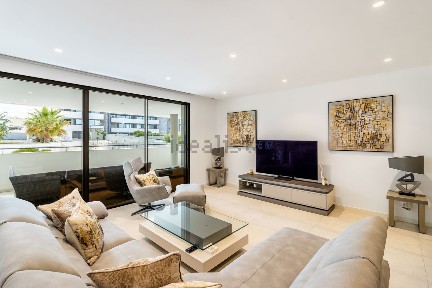 Apartamento T2 à venda na Rua Dom João Moniz Nogueira