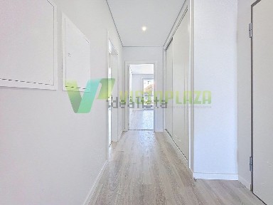 Apartamento T2 à venda na Rua Doutor Afonso Costa