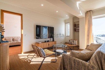 Apartamento T3 à venda na Rua José Afonso, 407