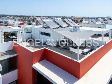 Penthouse à venda na Ponte de Santiago