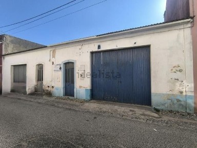Armazém à venda na Rua Mariano de Carvalho, 66