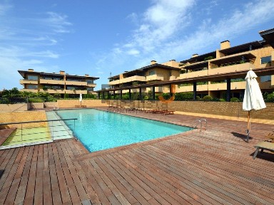 Apartamento T3 à venda no Centro - Quarteira Velha