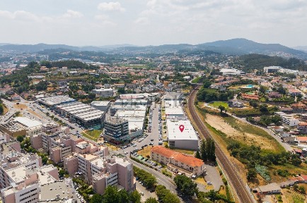 Armazém à venda na Rua Professor Henrique de Barros, 2