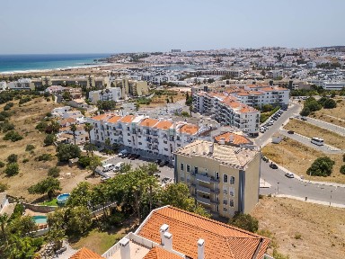Duplex à venda na Rua do Barinel, 3