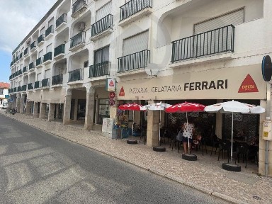 Espaço comercial à venda em Samora Correia