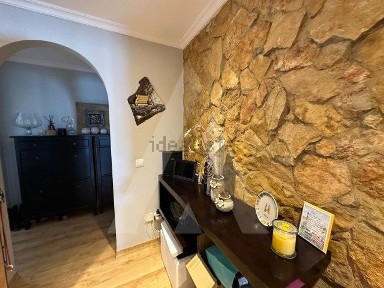 Apartamento T3 à venda na Estrada Projetada de Quelfes