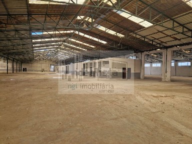 Armazém à venda em Santa Maria - Salvador - Santiago