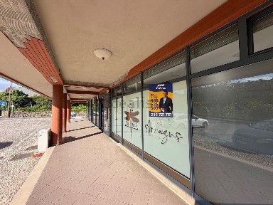 Espaço comercial à venda na Rua Doutor Barbosa de Brito, 138