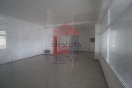 Espaço comercial à venda em Caldelas - Sequeiros - Paranhos
