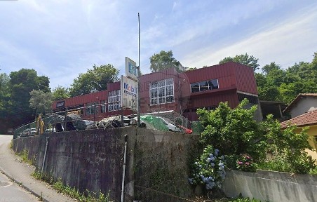Oficina automóvel, armazém à venda na Rua Paço, 239