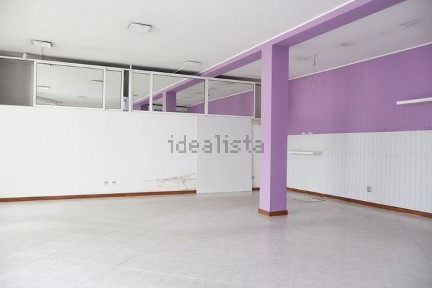 Espaço comercial à venda na Avenida General Norton de Matos s/n