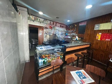 Negócio à venda em Oliveira - São Paio - São Sebastião