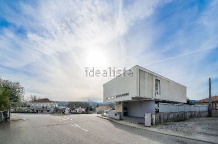 Armazém à venda na Rua Luvazim