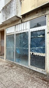 Espaço comercial à venda na Rua Dom João de Castro