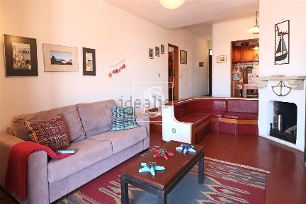 Apartamento T1 à venda na Rua António Aleixo, 24