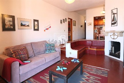 Apartamento T1 à venda na Rua António Aleixo, 24