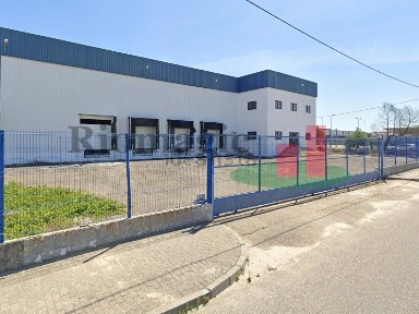 Armazém à venda em Alpiarça