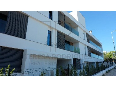 Apartamento T2 à venda no Correeira s/n