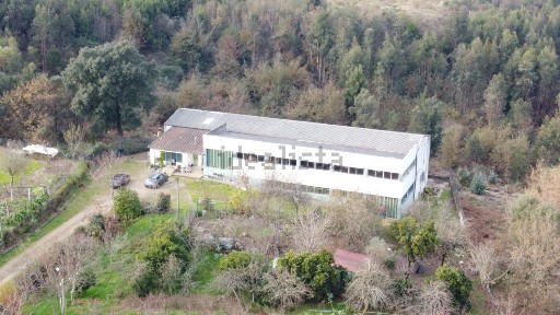 Armazém à venda na Travessa da Boavista