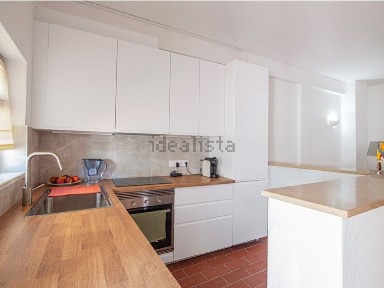 Apartamento T1 à venda em Praia Dona Ana