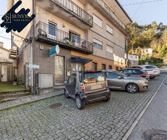 Espaço comercial à venda na Rua Doutor Hernani Magalhães