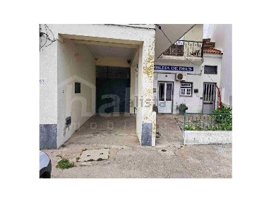 Armazém à venda em Foros de Salvaterra