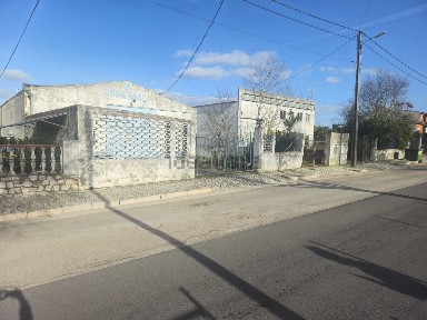 Armazém à venda na Rua Doutor Benardino Machado, 70