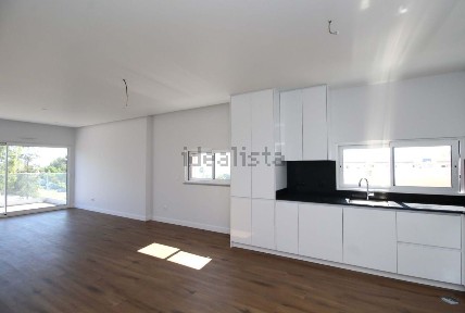 Apartamento T3 à venda em Forte São João