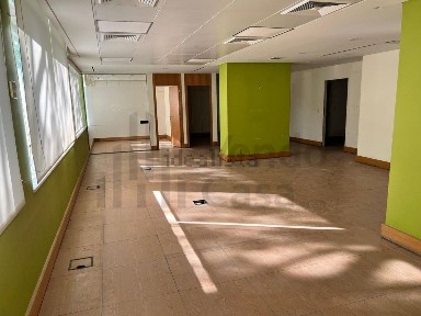 Espaço comercial à venda na Rua Doutor Francisco Duarte, 108