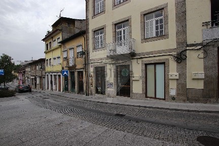 Negócio à venda na Rua Dom João I
