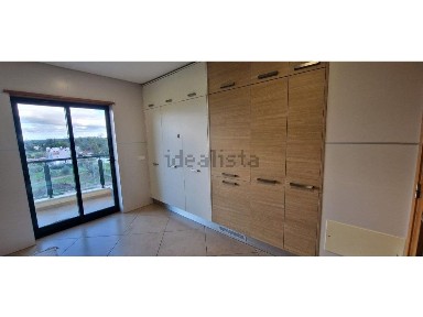 Apartamento T3 à venda na Avenida de Ceuta