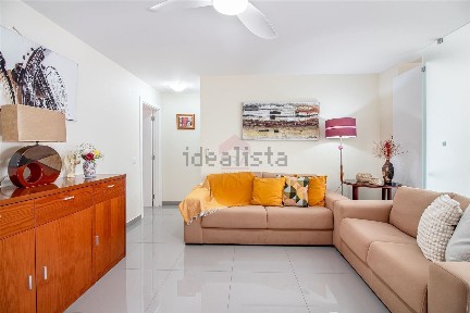 Apartamento T2 à venda na Rua Doutor Manuel de Arriaga, 76