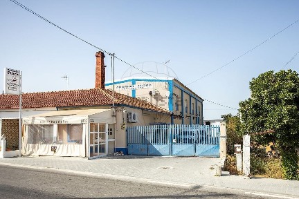 Armazém à venda em Biscaínho