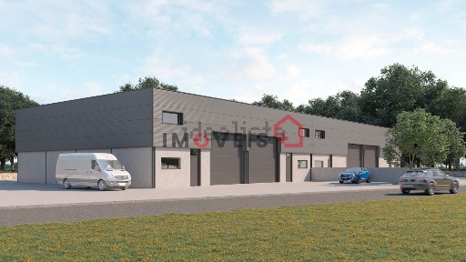 Espaço comercial ou armazém à venda em Fátima